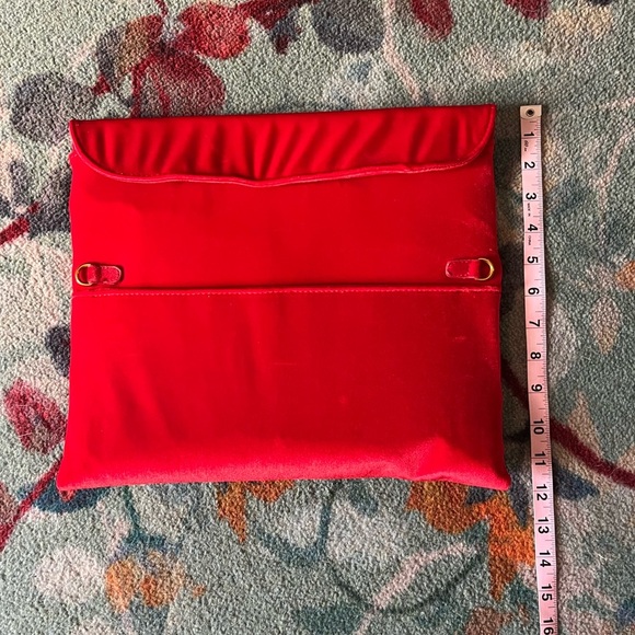 Street Level Vibrant Red Clutch/Purse - Picture 2 of 9